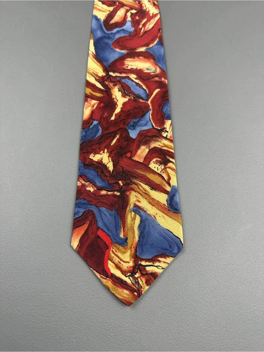 J. Garcia Abstract Multicolor Tie Red Blue Gold 3 3/4 x 56 1/2